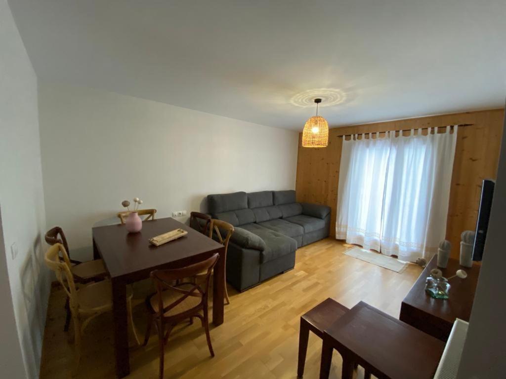 Fantastico Apartamento Con Jardin En Castiello De Jaca Vut Hu-20-007 Exterior photo